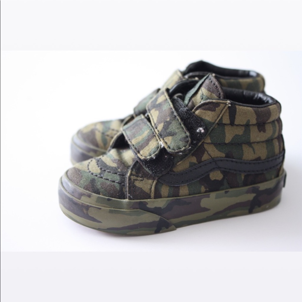 Toddler Army Vans